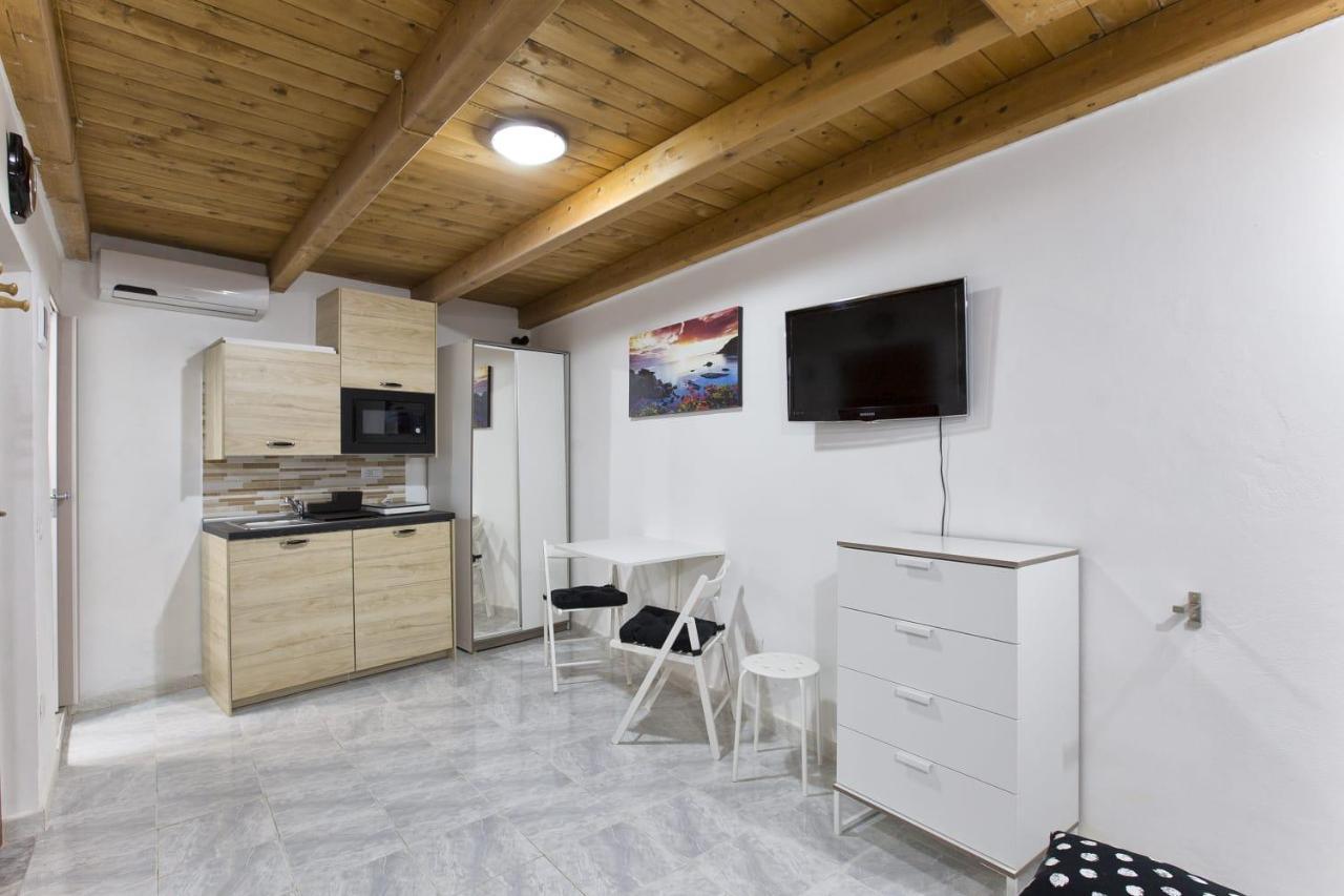Majorca Studio Old Town Apartment *